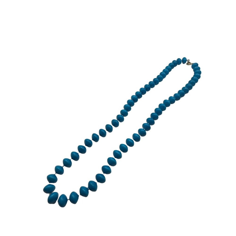 Vintage Turquoise Colored Beaded Necklace 24 inch